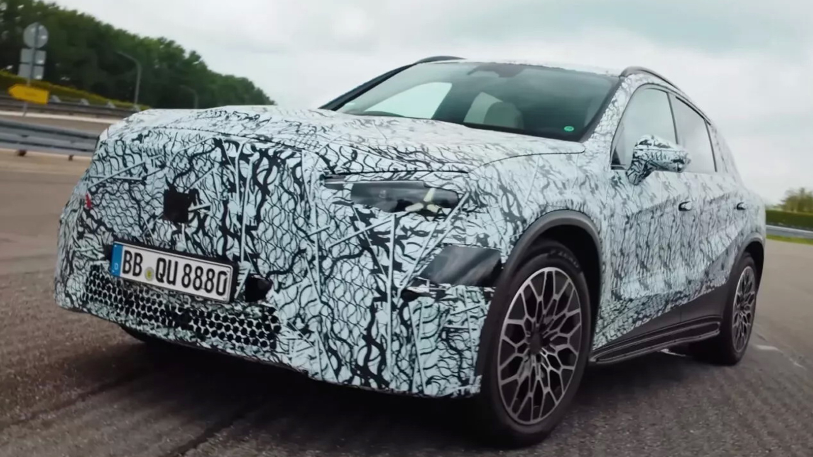 Ο επικεφαλής της Mercedes αποκάλυψε κάποια μυστικά της ηλεκτρικής GLC 